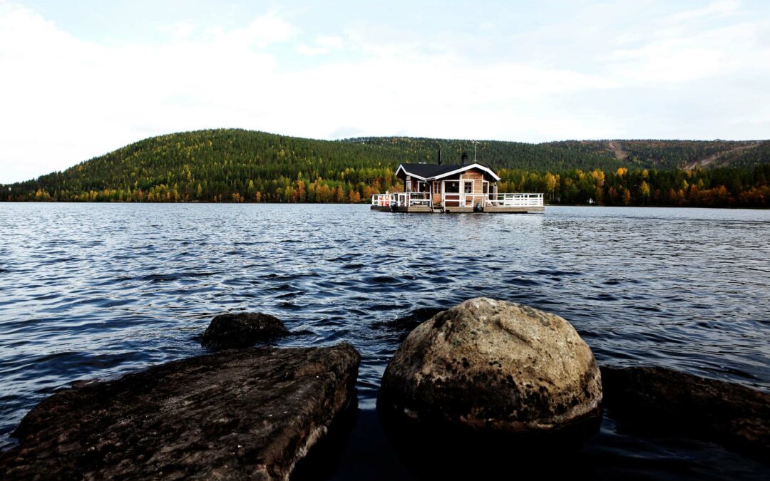 Flydende sauna på sø, er godt for helbreddet