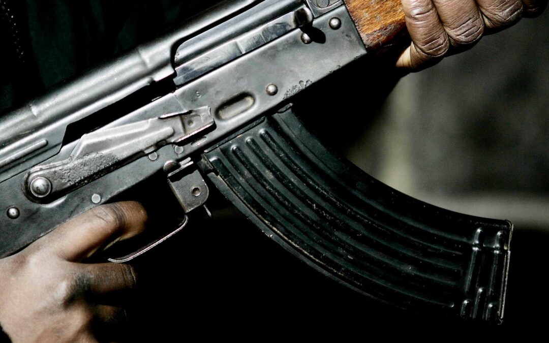 AK47 er designet af den berømte våbendesigner Kalasjnikov